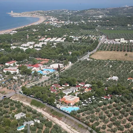 Πάρκο διακοπών Villaggio Club Degli Ulivi 4*