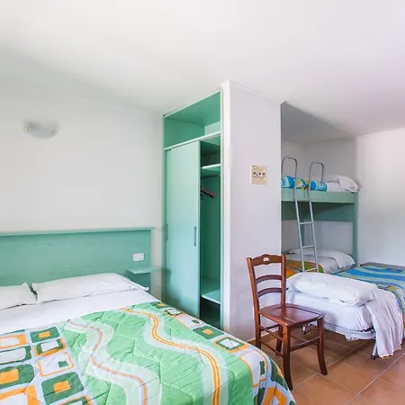 Πάρκο διακοπών Villaggio Club Degli Ulivi 4*