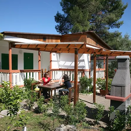 Πάρκο διακοπών Villaggio Club Degli Ulivi Βιέστε